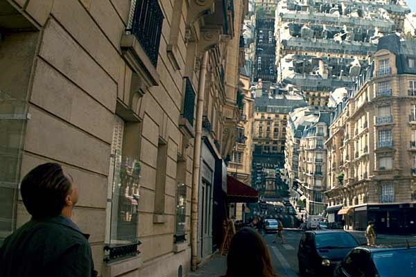 BANDAS SONORAS (Score / Instrumental) Inception%20paris%20bending